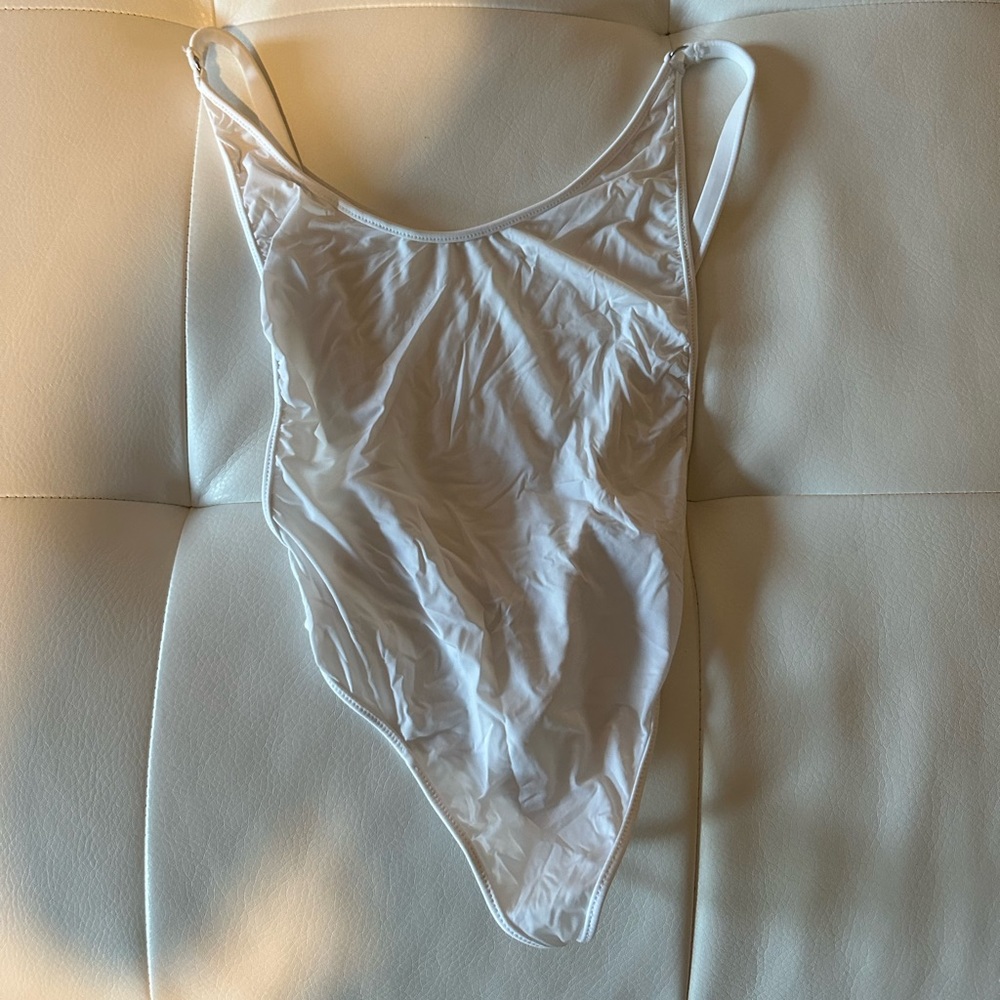 Wicked Weasel 807 Sheer Vision White! Size small